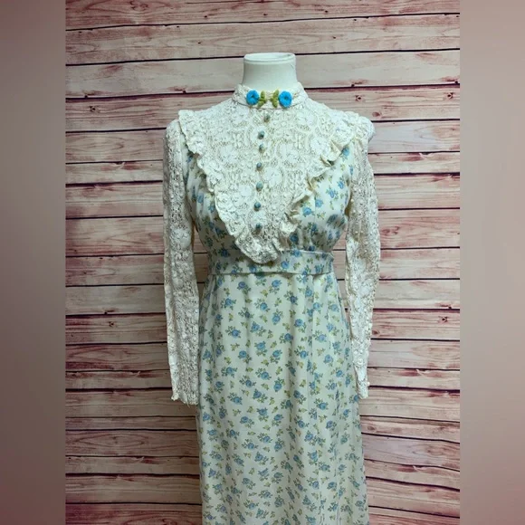 Vintage Floral High Neck Crochet Long Sleeve Prairie Dress